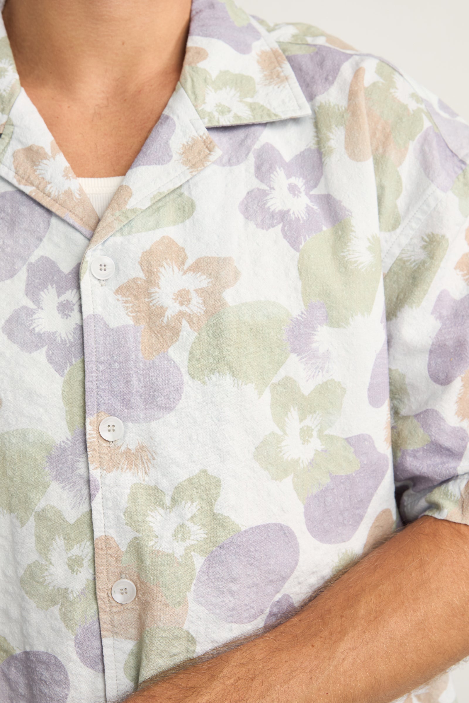 Relaxed Floral Camo Short Sleeve Shirt